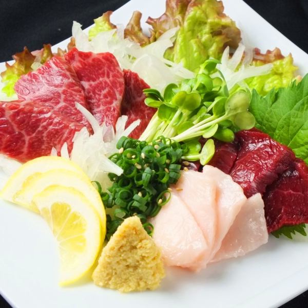 ★ Abundant single dishes ★ We also have dishes that go well with sake, such as horse sashimi from Kumamoto prefecture!