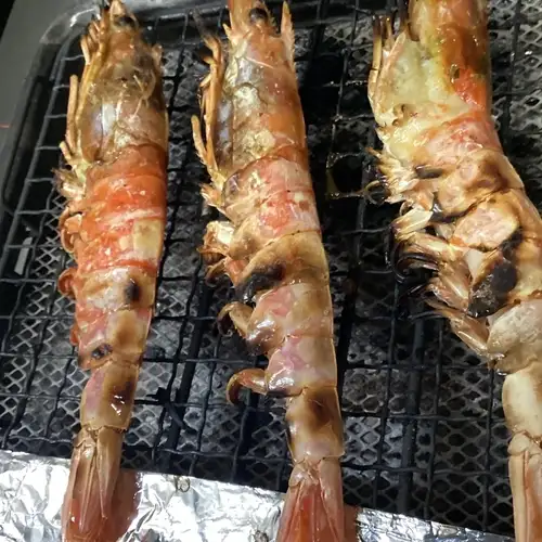 Grilled shrimp (3 pieces)