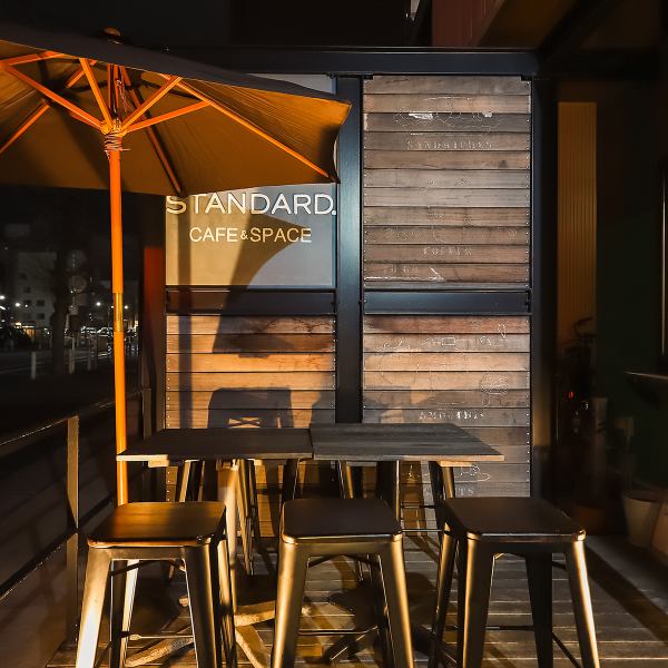 アンティーク調のインテリアやレトロな照明が醸し出す店内は、落ち着きと品のある雰囲気を持ち、20代30代の女性に人気◎テラス席では開放感を楽しみながら本格イタリアンを堪能できます☆駅からのアクセスも便利で、立ち寄りやすさに加え、丁寧なサービスが魅力の一つ♪季節に応じた演出や、記念日利用にもご利用下さい♪