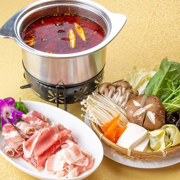 《火鍋》や《フカヒレ姿湯麺》など多彩な本格中華♪完全個室あり