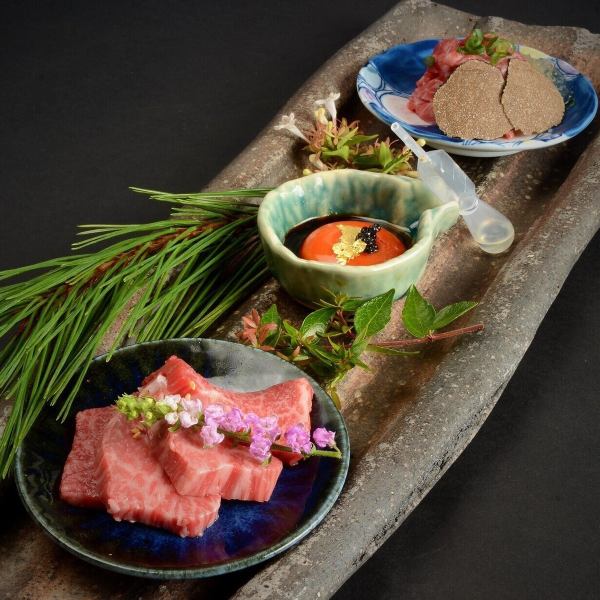 肉料理【胁彦套餐】由特制鱼片、高级红肉、稀有部位组成