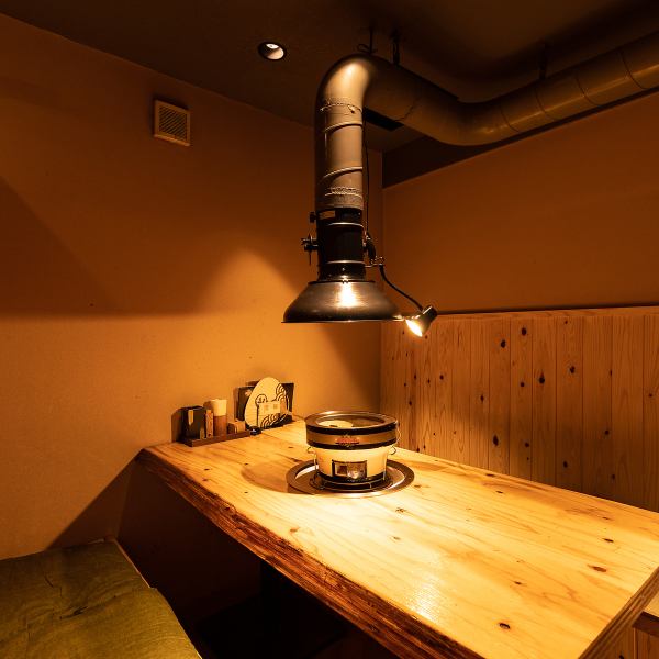 [Private room space] Please enjoy your meal while relaxing in a tightly partitioned private room space.We will work so that you can eat while facing the meat without worrying about the surroundings.We also take thorough sterilization measures, so please use it with confidence.
