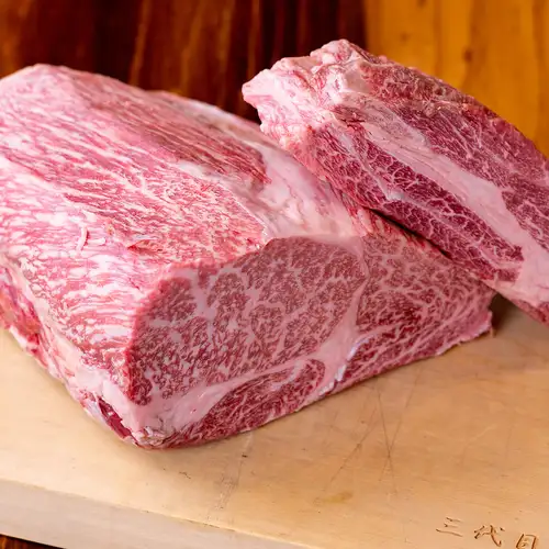 最高級の素材黒毛和牛