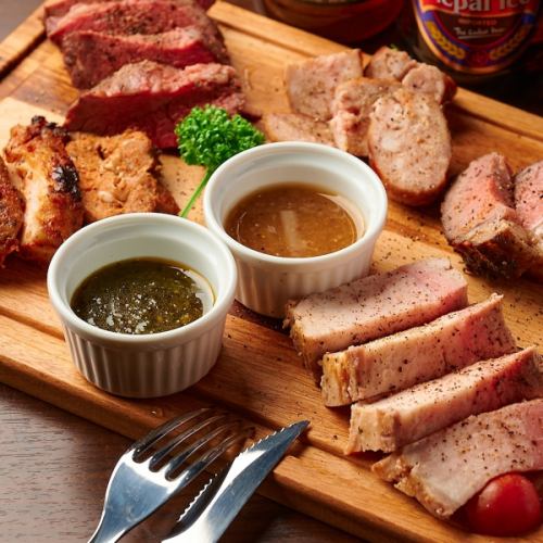 [2 hours all-you-can-drink included] 3 kinds of Wagyu beef sushi & beef rump churrasco meat platter course [4480 yen → 3480 yen]