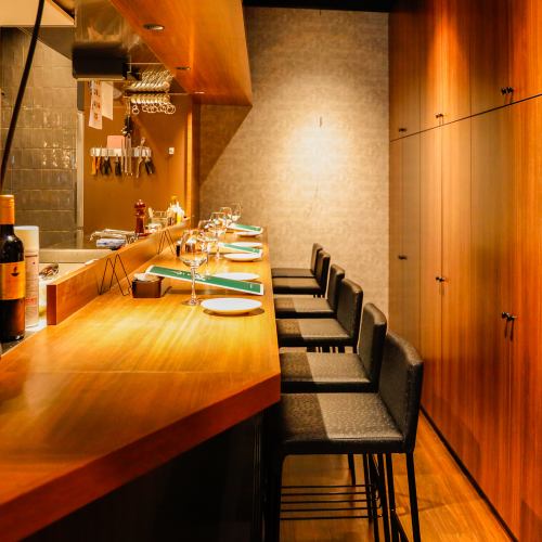 Enjoy a relaxing time with delicious food and a relaxing atmosphere!