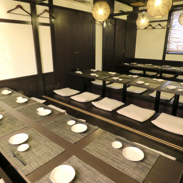 【Digging for a maximum of 36 people】 Completion of digging in a moist atmosphere to moisten slowly relaxedly with a calm atmosphere, ideal for gatherings with children and company associates from private banquets.
