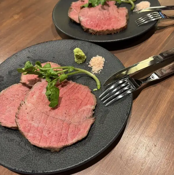 【和食屋の“国産牛”極上ローストビーフ 】