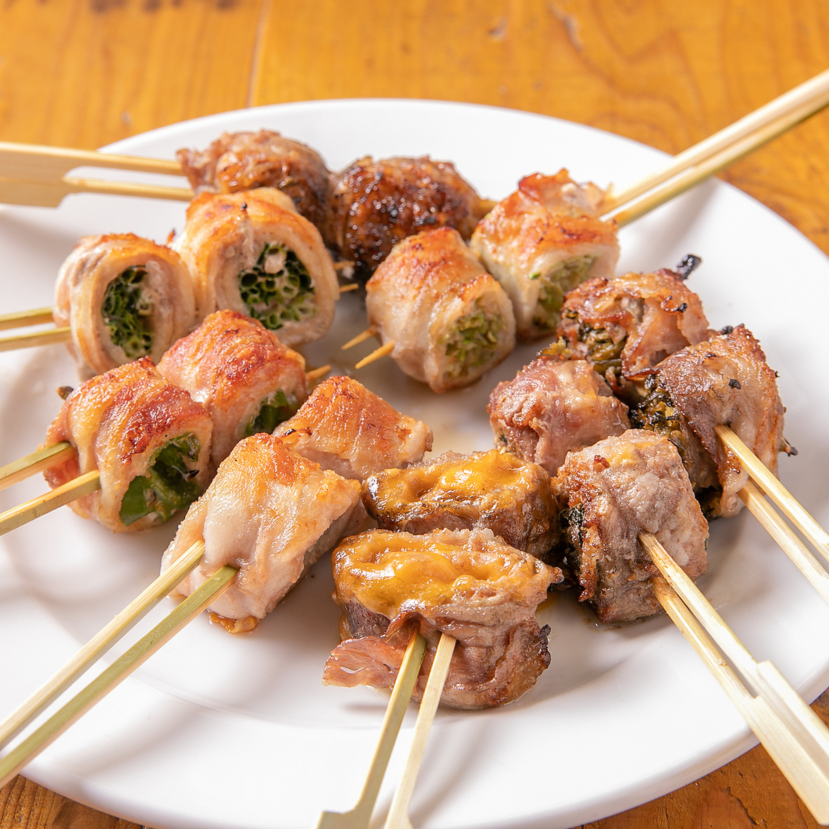 焼き鳥が絶品！コスパ最強の飲み放題もあり！野毛の人気店☆