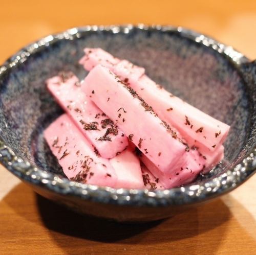 Chinese yam pickled in shiso leaves