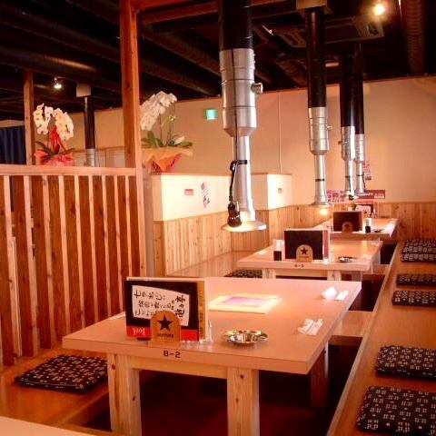 A private banquet for up to 70 people is also OK! Slowly in the tatami room of the digging ♪ It is also open for lunch, so it is recommended for school and company gatherings!
