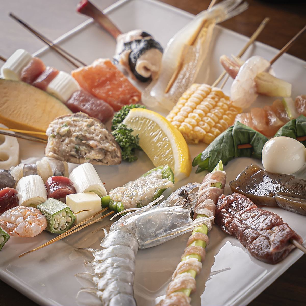 高槻の創作串かつ居酒屋です。おいしいお酒とお料理を取り揃えております。