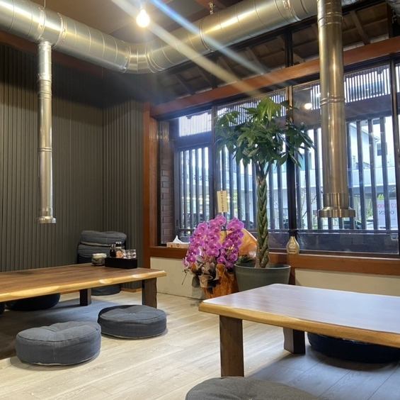 [Perfect for drinking parties and banquets♪] We have a number of seats available, including tatami rooms and tables, so we can flexibly accommodate everything from small parties to large parties! End-of-work banquets, drinking parties, You are very welcome♪