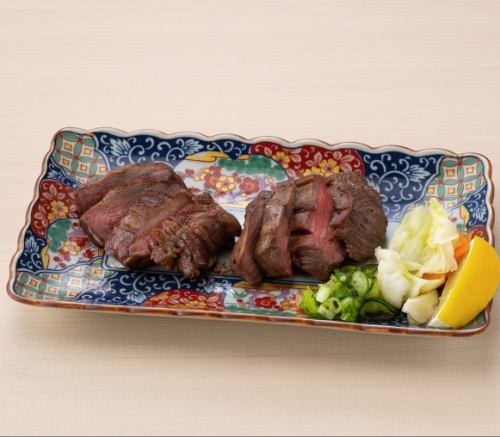 極霜降り牛たん