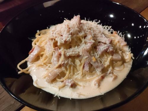 Carbonara with thick cut bacon