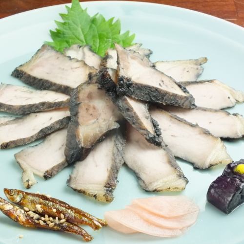 Authentic Okinawa cuisine ♪