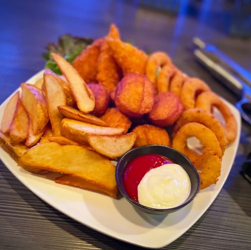 揚げもの盛り合わせ 4種(3人前)