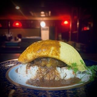 ハンバーグオムライス
