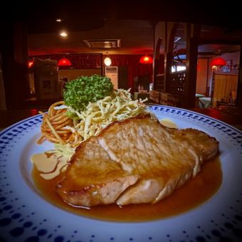 【ご宴会プラン】今季のポークステーキディナープラン【120分間飲み放題付】