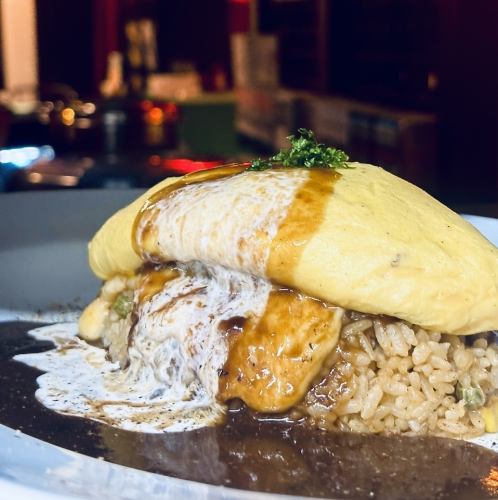 ダブルチーズバーグオムライス