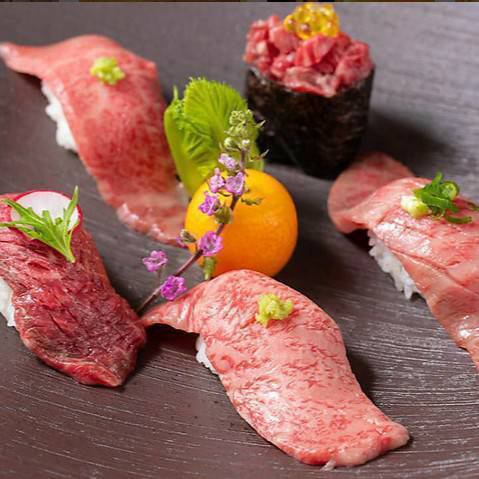 All-you-can-eat and all-you-can-drink meat sushi for 3 hours is available for 3500 yen!