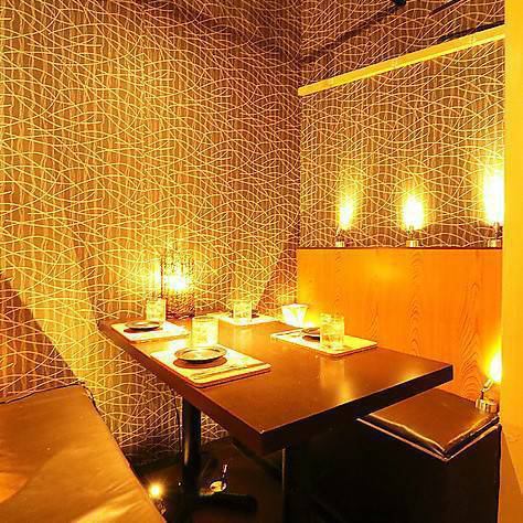 Indirect lighting and Japanese decoration create a calm atmosphere!