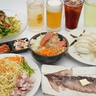 [120-minute all-you-can-drink included] "Squad Leader Set" with your choice of monjayaki, okonomiyaki, seafood yaki, etc. 4800 yen (tax included)
