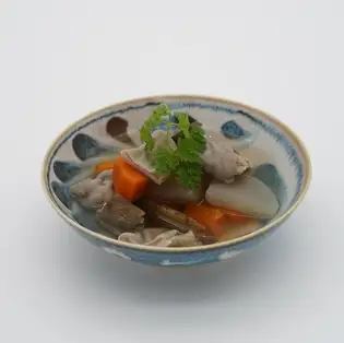 <Kannai PORCO Appetizers> Salt-braised offal and root vegetables / Spicy edamame peperoncino