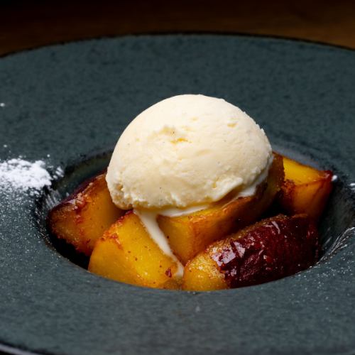 黄金ポテトとバニラアイス