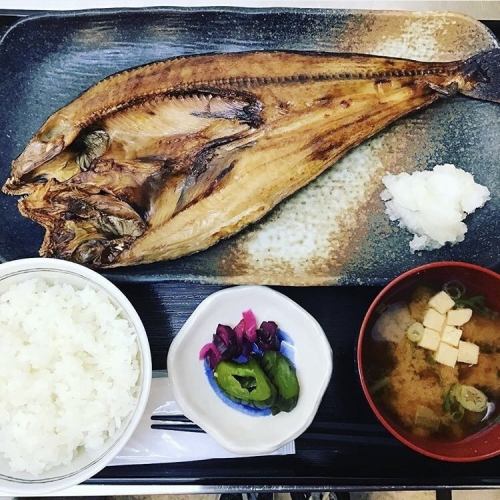 美味しい定食も♪