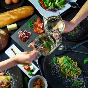 旬の食材で創る本格イタリアン全8品のコースと飲み放題付き5500円(税込) 18:00 ~ Last 20:00　