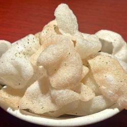 山盛りえびせん/鶏ナンコツ揚げ