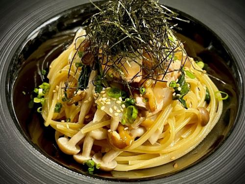 【選べるセットパスタ】秋鮭とキノコと生なめことほうれん草の和風パスタ