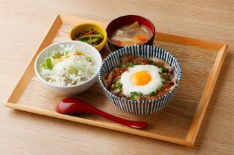 Black Pork and Grated Yam Tsukimi Rice Bowl