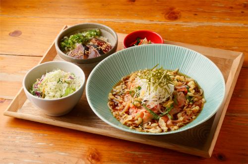 [Cold] Bamboo shoot and plum shiso soba noodles & choice of mini bowl