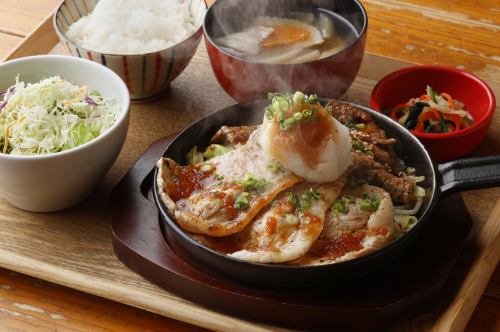 【鉄板焼肉祭 熱々じゅうじゅう】鉄板おろしステーキ&焼肉ごはん