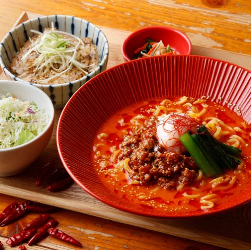 冷やし担々麺 & 選べるミニ丼