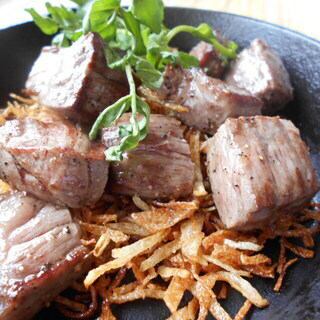 【截止至12月23日】最受欢迎!大岛商店精选牛排“芝士芝士芝士套餐”,共7道菜,4300日元