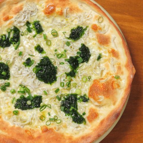 釜揚げしらすと生海苔のPIZZA