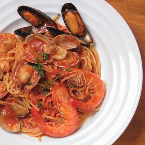 海の幸のトマトソース、ペスカトーレ