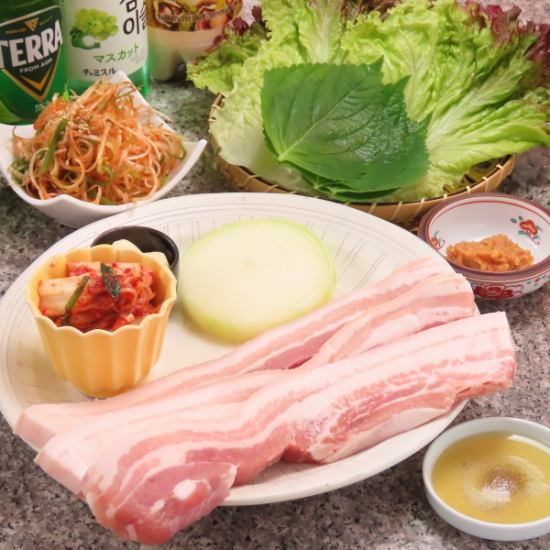 本場韓国料理の味をお楽しみいただけます♪