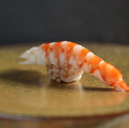 『天翔【極】おまかせ15貫握り 8,300円』握り厳選プラン