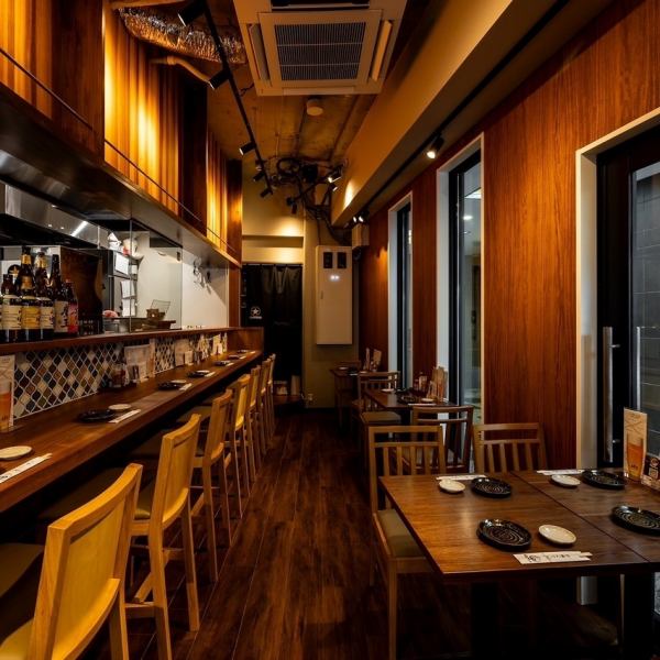 【歓送迎会や忘新年会などの各種宴会利用に◎】最大40名様までの貸切を承り中!和気藹々とした雰囲気で仲間と食べて飲んで喋って…など、楽しい時間をお過ごしいただけます!最寄駅から徒歩1分でアクセスも抜群なので行き帰りも安心です◎