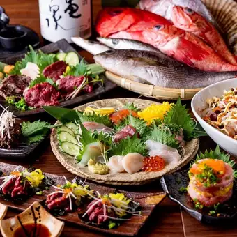 [2-hour all-you-can-drink included] Hot pot included! 4500 yen course with your choice of Aizu horse sashimi or fresh fish caught that morning.