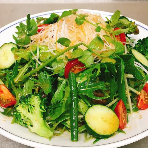 Kobachi vegetable-only salad