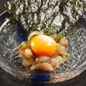 鲷鱼和韩国海藻鞑靼