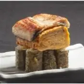 鳗鱼和鸡蛋卷