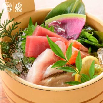 Assorted Sashimi Platter (4 types)