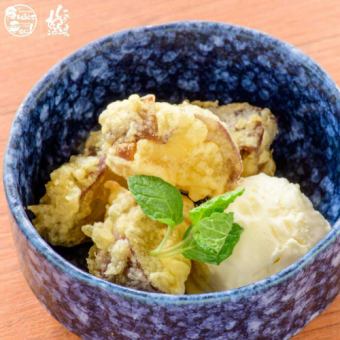 焼き芋の天ぷら　～バニラアイス添え～