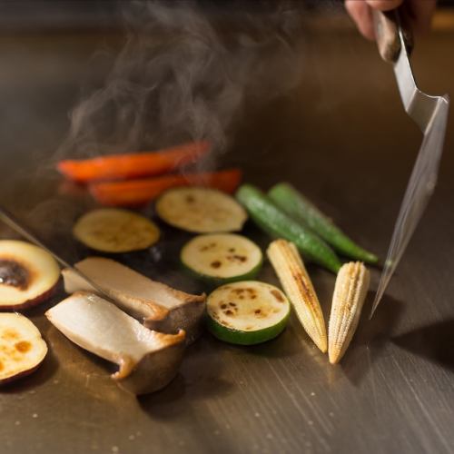 Assorted carefully selected colorful grilled seasonal vegetables