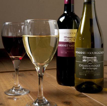 世界各国の豊富なワイン